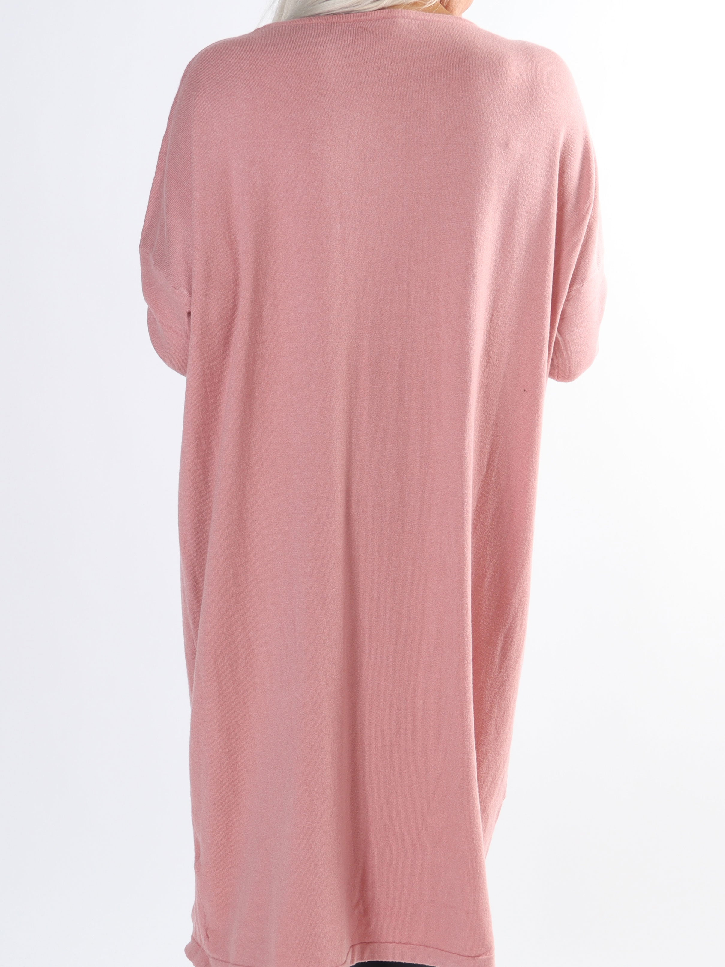 Yasha - Mjuk stickad plus size klänning i elastiskt tyg utsmyckad med strass